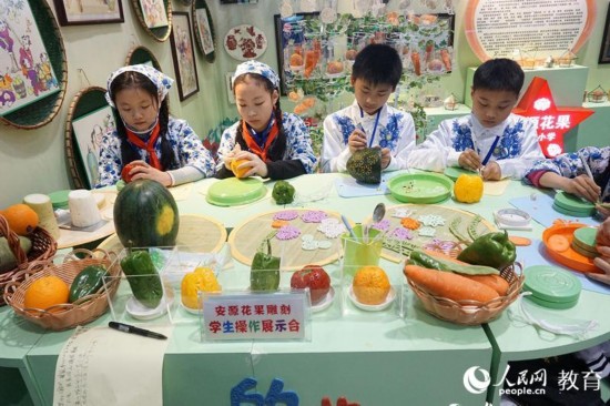 雕刻1.jpg 雕刻1.jpg