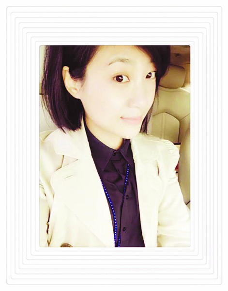 女公务员辞职“卖瓜子”.jpg